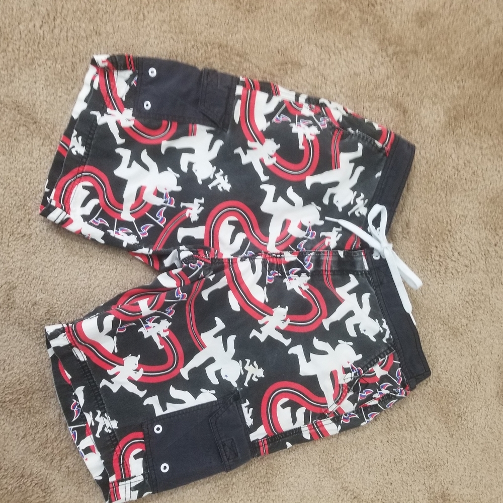 Play clothes mens shorts